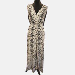 Forever 21 jumper XS